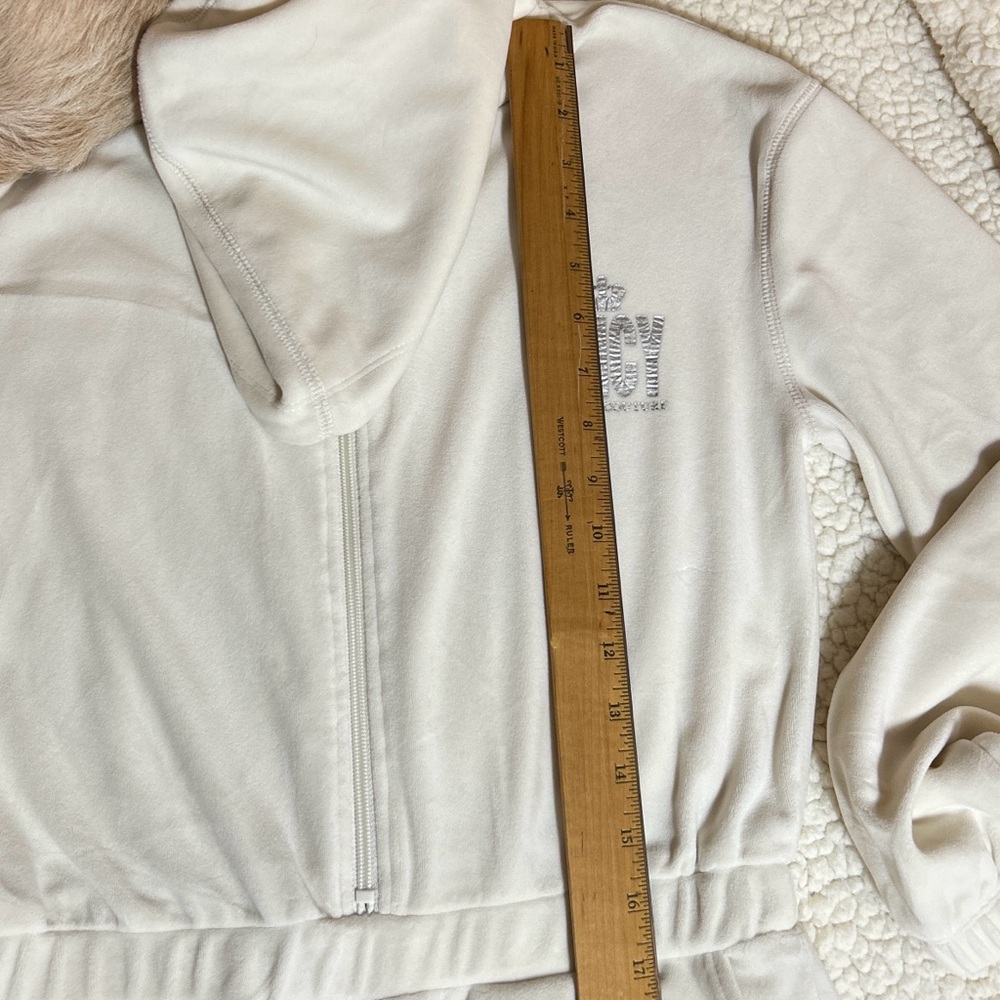 Juicy Couture Cream Jumpsuit with Logo - Picture 4 of 7